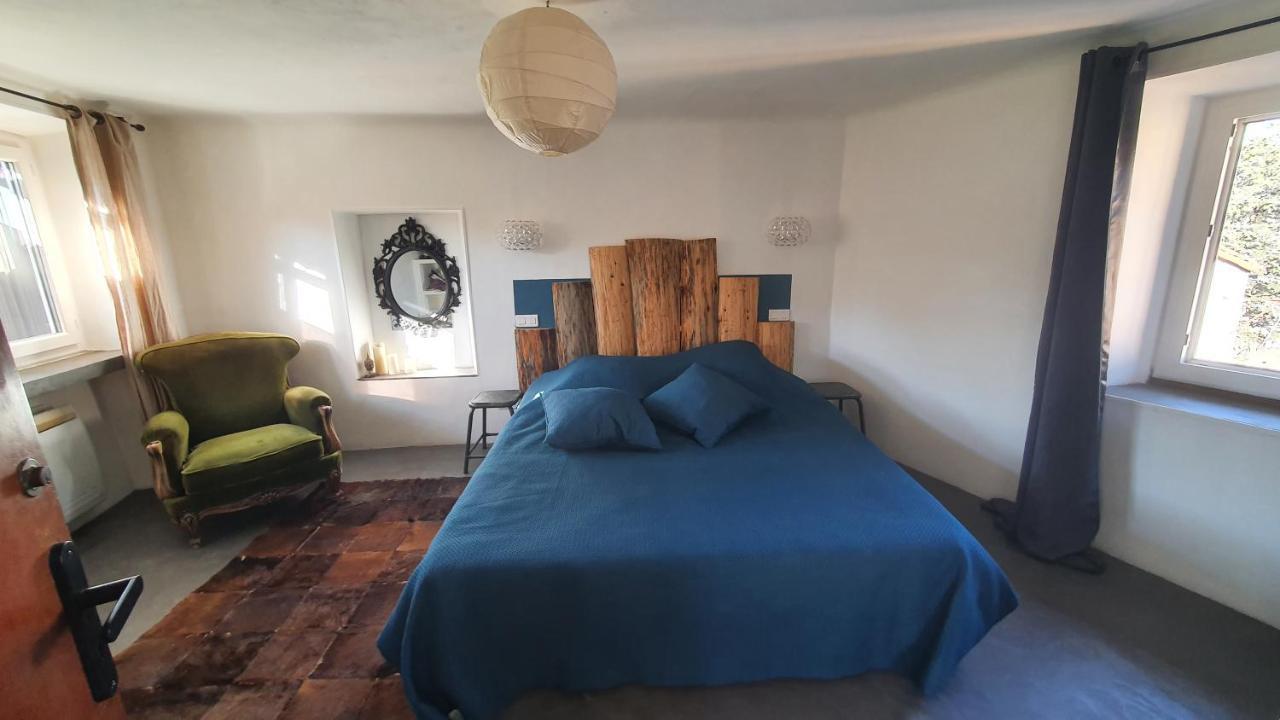 Duplex Avec Spa Et Terrasse En Plein Centre Du Village Saint-Jean-du-Gard Bagian luar foto